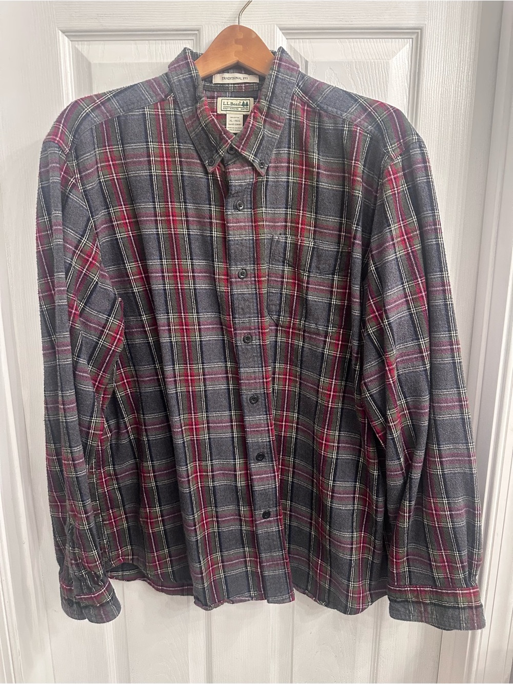 L.L. Bean Men's Gray Plaid Button-Down Shirt with Red Trim